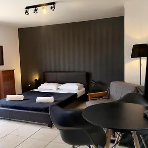 st-lazaros-larnaca-center-studio.hotelsatayianapa.com/